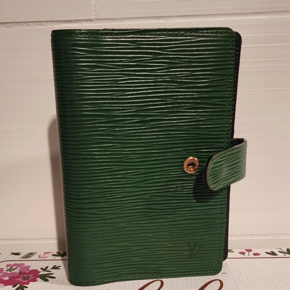 Louis Vuitton Green Epi Leather Agenda
